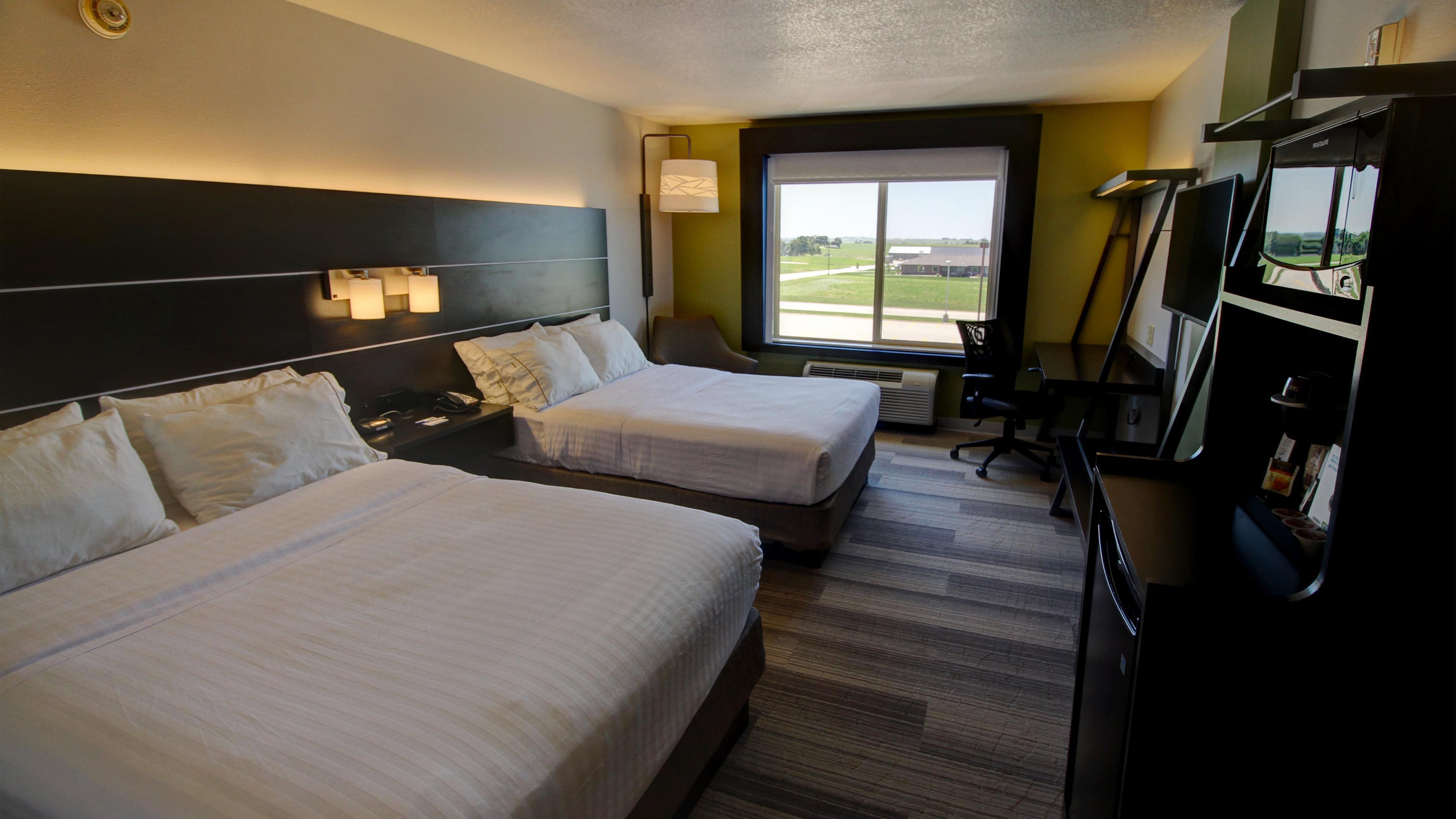 Hotel Express & By Ihg 3*
