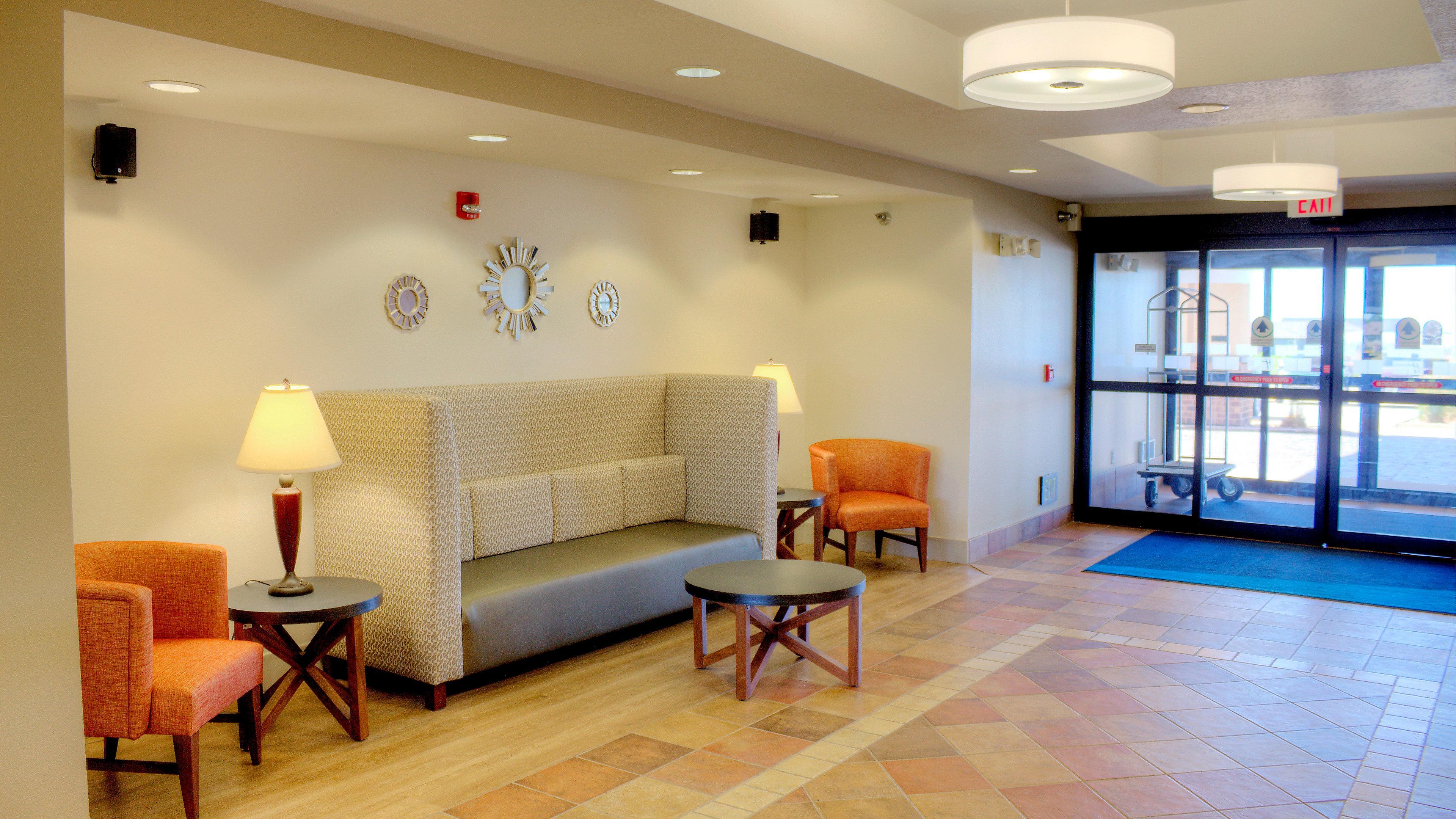 Express & By Ihg 3* Sioux Center