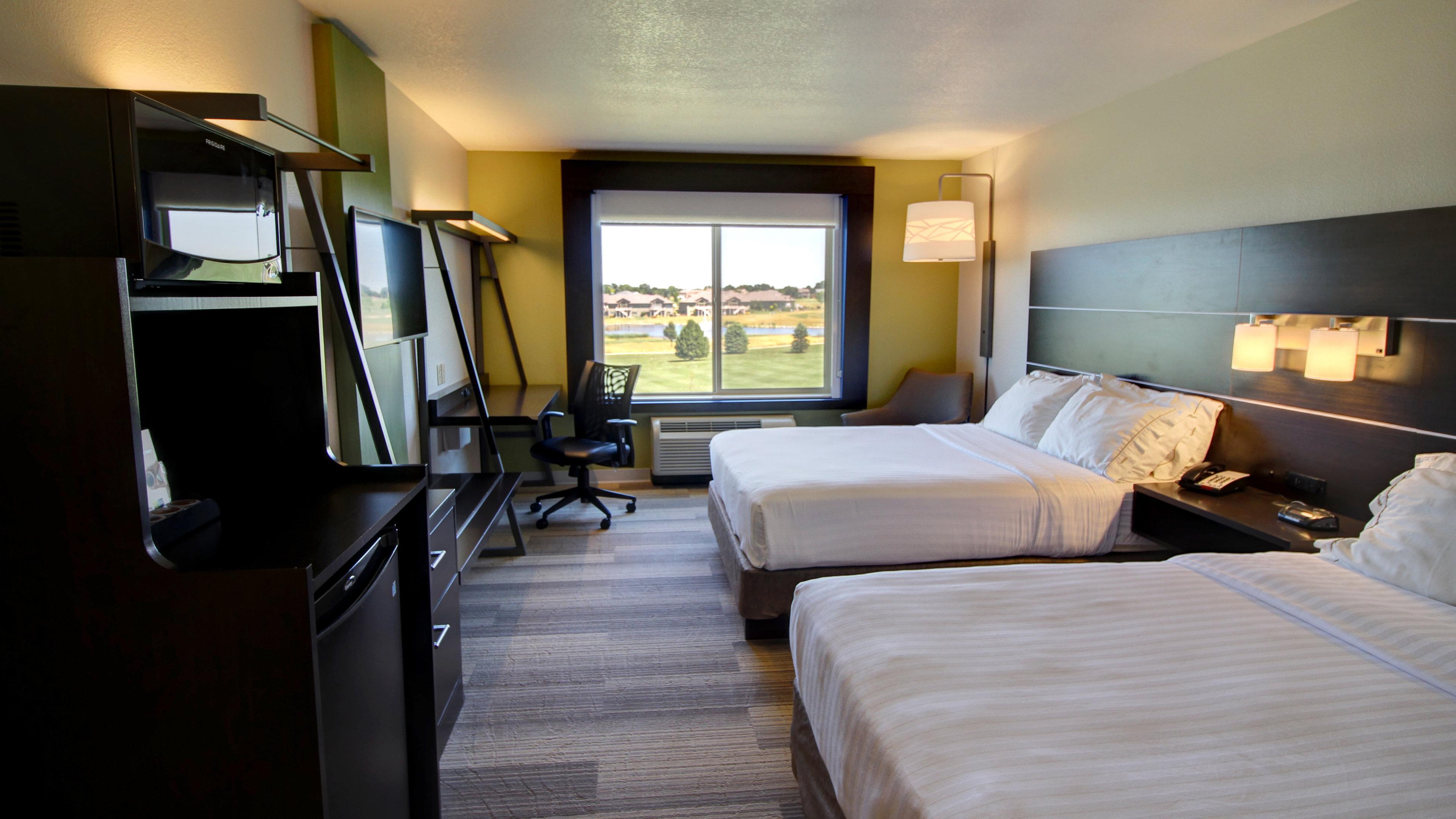 Hotel Express & By Ihg 3*
