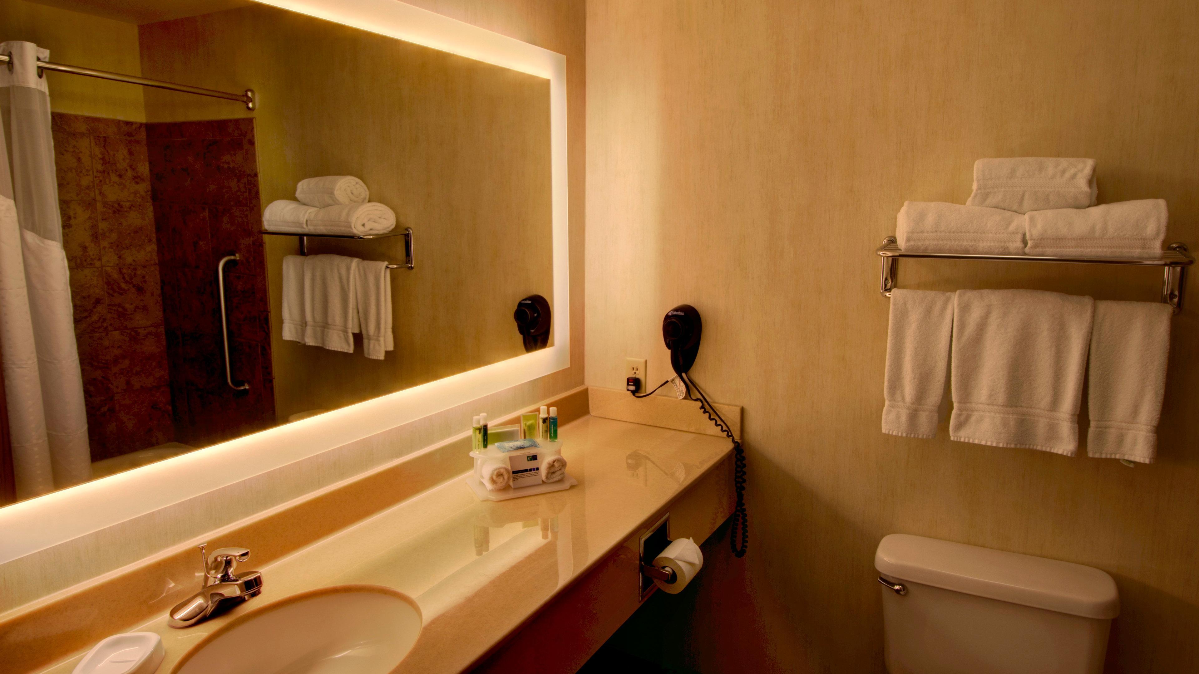 Express & By Ihg Hotel