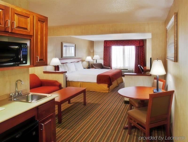 Express & By Ihg 3* Sioux Center